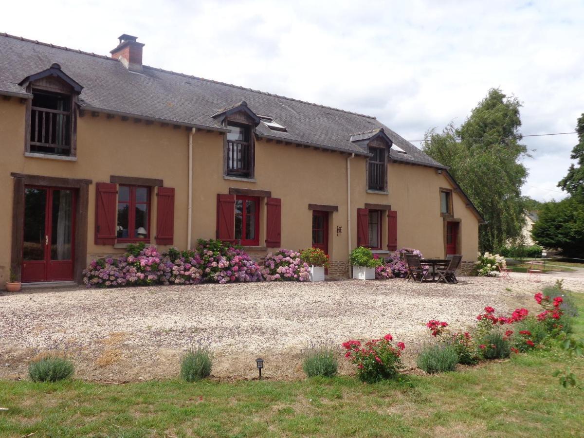 Chambres D'Hotes Domaine Du Bois-Basset Saint-Onen-la-Chapelle ภายนอก รูปภาพ